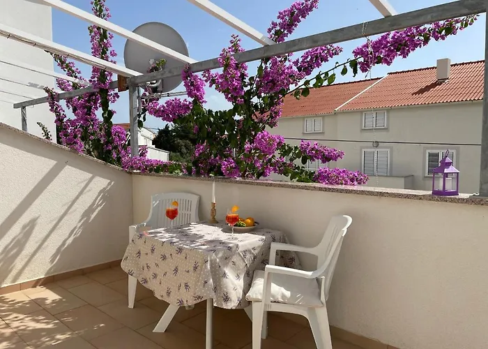 Novalja Apartments By Nena